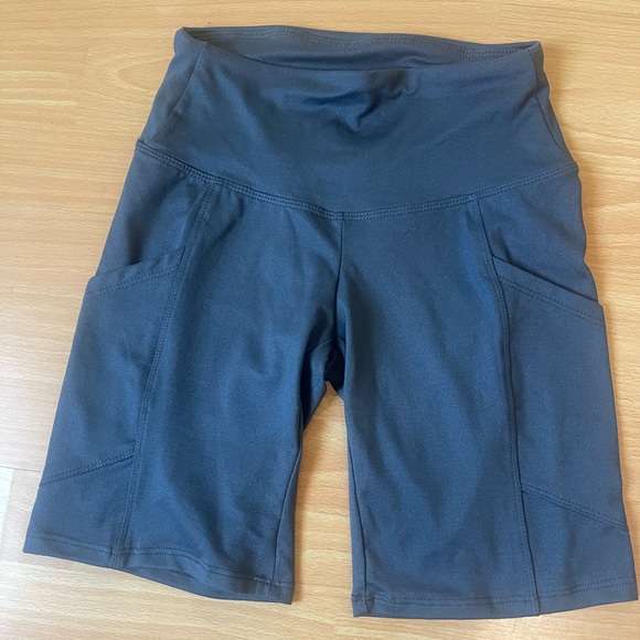 🔔 4 for $10 Zenana outfitters bike shorts athletic side cell phone pocket short - Picture 2 of 3